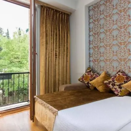 Otel Nuevas 4*